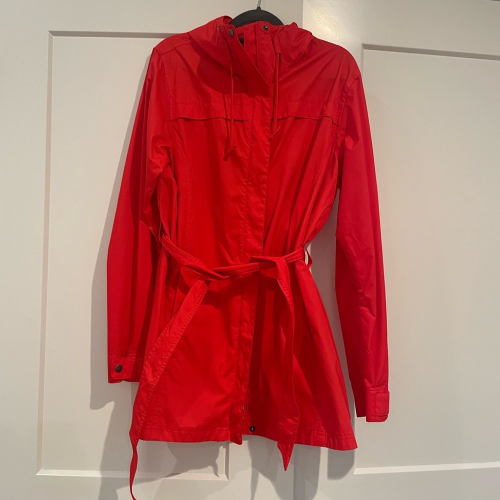 Columbia women's rain jacket (L)